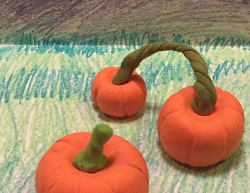 Art Lesson: Decorative Gourds